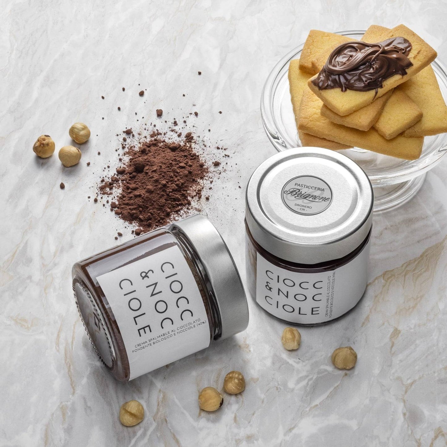 Crema Spalmabile Cioccolato e Nocciole - Crema artigianale con nocciole italiane, acquista online, spedizione veloce